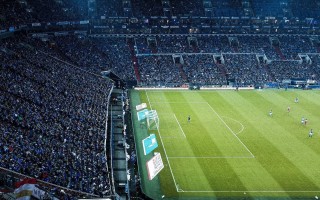 爱游戏app-斯特拉马乔尼盛赞劳塔罗，生涯巅峰已至，全能战士重塑足坛格局