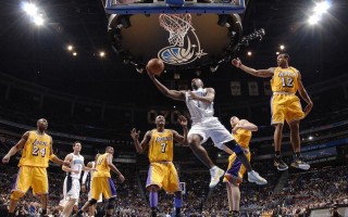 【爱游戏在线】申京忍痛誓言全力以赴，火箭明日硬仗对阵雷霆