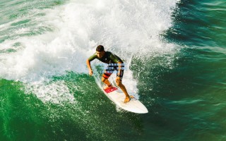 爱游戏_布鲁克斯独揽27分却成空砍，篮网鏖战不敌太阳延续连败