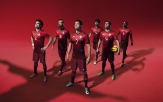 爱游戏下载|凯恩29场攻入34球领跑射手榜，欧冠32场制造32球缔造新里程碑