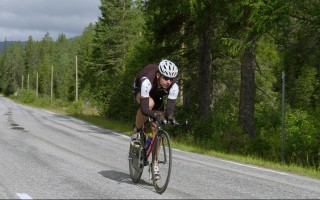 【爱游戏下载】帕福斯身价仅切尔西欧冠对手零头，历史最大差距对决引热议