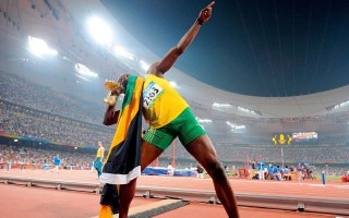 爱游戏app：英媒聚焦，布伦南转会水晶宫陷入停滞，伯恩茅斯强势介入瞄准塞门约接班人