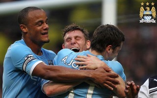 爱游戏在线|勇士队官方发布照片为斯蒂芬·库里全明星赛拉票，配文致敬11次辉煌入选